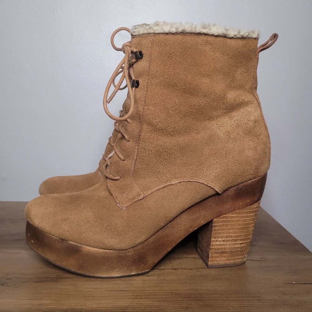 Denim & Suppy Ralph Lauren Faux Fur Lined Ankle Boots Sz 9